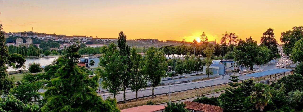 Stylish And Elegant Studio - Best View And Location In Coimbra Downton Eksteriør billede